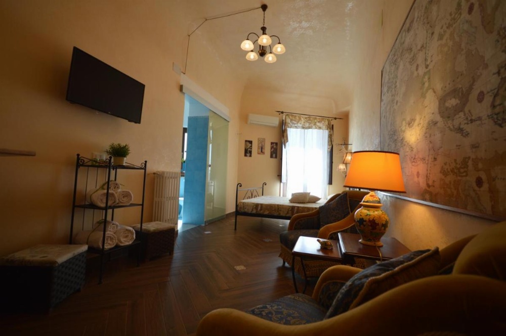 Room image 3