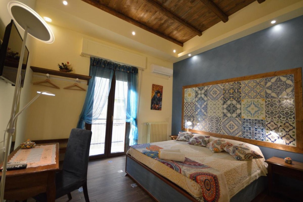 Room image 4